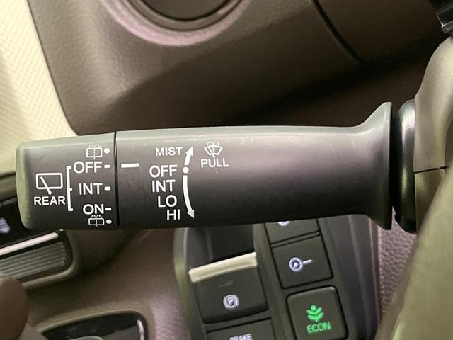 N-BOX G ナビ バックカメラ 衝突軽減装置 アダプティブクルーズ コーナーセンサー スマートキー LEDヘッド ETC オートハイビーム 車線逸脱警報 誤発進抑制機能 先行車発進告知機能 オートエアコン(51枚目)