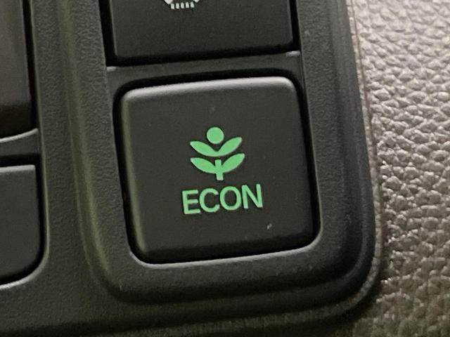 N-BOX G ナビ バックカメラ 衝突軽減装置 アダプティブクルーズ コーナーセンサー スマートキー LEDヘッド ETC オートハイビーム 車線逸脱警報 誤発進抑制機能 先行車発進告知機能 オートエアコン(56枚目)