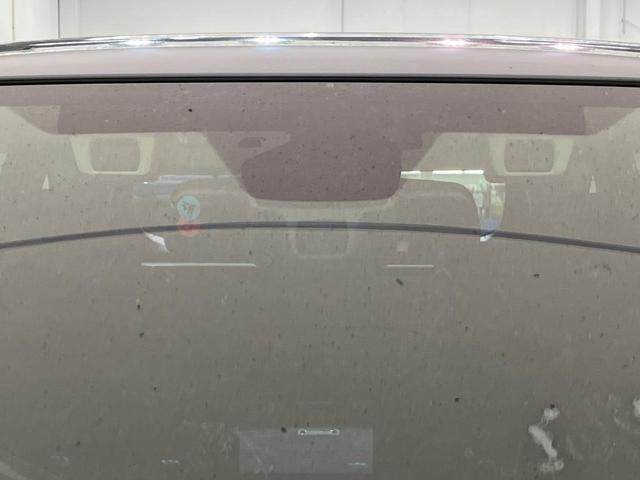 レヴォーグ 1.6GT-Sアイサイト ターボ サンルーフ ナビ バックカメラ 衝突軽減装置 レーダークルーズ BSM スマートキー LEDヘッド ETC 車線逸脱警報 オートライト デュアルエアコン 純正18インチAW 革巻きステアリング(21枚目)