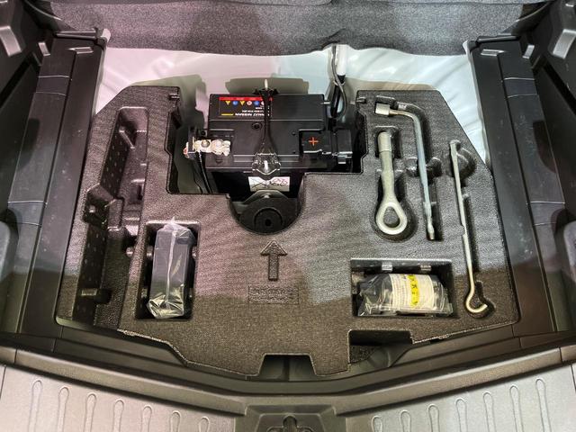 ノート e-パワー X ブラックアロー 純正ナビ バックカメラ 衝突軽減装置 レーダークルーズ コーナーセンサー スマートキー ETC 車線逸脱警報 誤発進抑制機能 オートライト オートエアコン 純正15インチAW Bluetooth再生(35枚目)