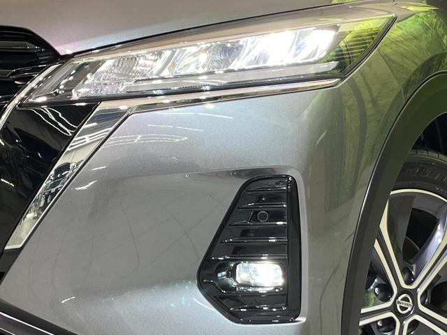 キックス X 純正9型ナビ 全周囲カメラ プロパイロット 衝突軽減装置 デジタルインナーミラー 2トーンルーフ シートヒーター コーナーセンサー スマートキー LEDヘッド ETC オートハイビーム オートエアコン(12枚目)