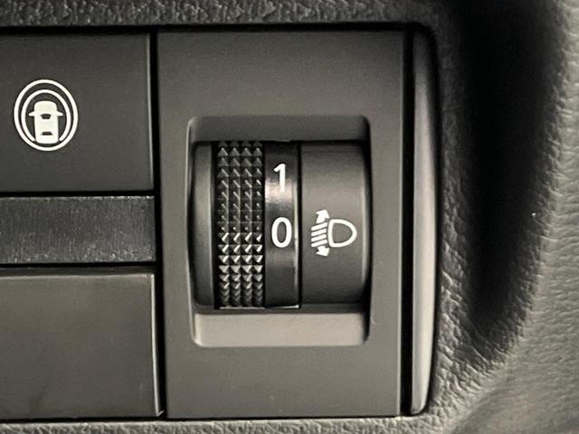 デイズ ハイウェイスター X 純正9型ナビ 全周囲カメラ 衝突軽減 ハーフレザーシート コーナーセンサー スマートキー LEDヘッド ETC オートライト オートエアコン 純正14インチAW アイドリングストップ 横滑り防止装置(38枚目)