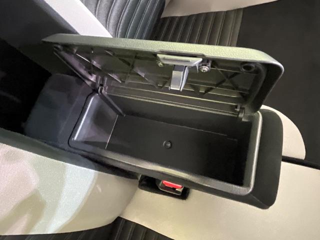 キャスト アクティバG リミテッド SAIII 純正ナビ 全周囲カメラ 衝突軽減装置 スマートキー LEDヘッド ETC オートハイビーム 車線逸脱警報 誤発進抑制機能 先行車発進告知機能 オートエアコン 純正15インチAW Bluetooth再生(61枚目)