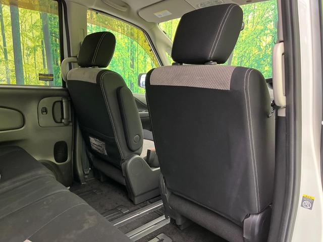 セレナ ライダー 両側電動ドア 純正ナビ バックカメラ スマートキー LEDヘッド ETC クルコン オートライト オートエアコン Bluetooth再生 CD/DVD再生 フルセグ 革巻きステアリング ドアバイザー(37枚目)