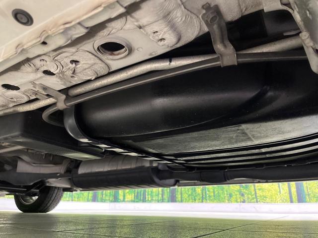 セレナ ライダー 両側電動ドア 純正ナビ バックカメラ スマートキー LEDヘッド ETC クルコン オートライト オートエアコン Bluetooth再生 CD/DVD再生 フルセグ 革巻きステアリング ドアバイザー(41枚目)