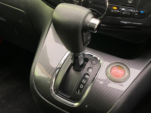 セレナ ライダー 両側電動ドア 純正ナビ バックカメラ スマートキー LEDヘッド ETC クルコン オートライト オートエアコン Bluetooth再生 CD/DVD再生 フルセグ 革巻きステアリング ドアバイザー(61枚目)