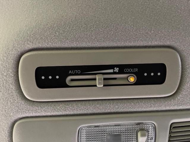 セレナ ライダー 両側電動ドア 純正ナビ バックカメラ スマートキー LEDヘッド ETC クルコン オートライト オートエアコン Bluetooth再生 CD/DVD再生 フルセグ 革巻きステアリング ドアバイザー(64枚目)