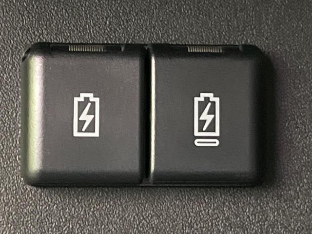 スペーシアギア ハイブリッドXZ 届出済未使用車 両側電動ドア 衝突軽減装置 レーダークルーズ コーナーセンサー スマートキー LEDヘッド 車線逸脱警報 誤発進抑制機能 先行車発進告知機能 オートエアコン 純正14インチAW(43枚目)