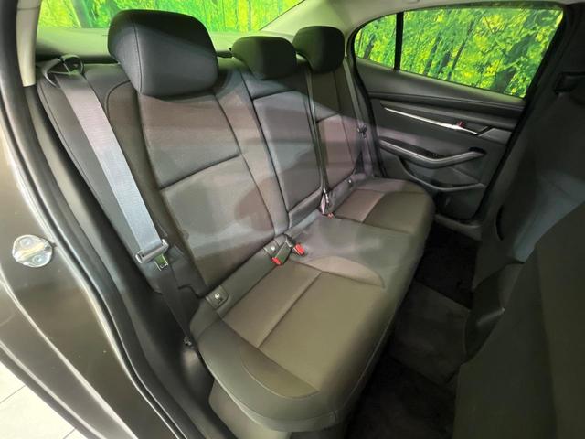 MAZDA3セダン XDプロアクティブ ツーリングセレクション 純正ナビ 全周囲カメラ BOSEサウンド 衝突軽減 レーダークルーズ パワーシート シートヒーター コーナーセンサー スマートキー LEDヘッド ETC オートハイビーム 純正18インチAW(9枚目)