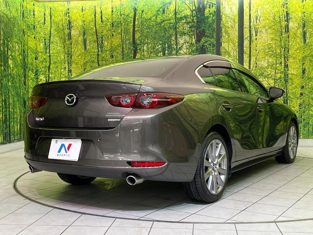 MAZDA3セダン XDプロアクティブ ツーリングセレクション 純正ナビ 全周囲カメラ BOSEサウンド 衝突軽減 レーダークルーズ パワーシート シートヒーター コーナーセンサー スマートキー LEDヘッド ETC オートハイビーム 純正18インチAW(17枚目)