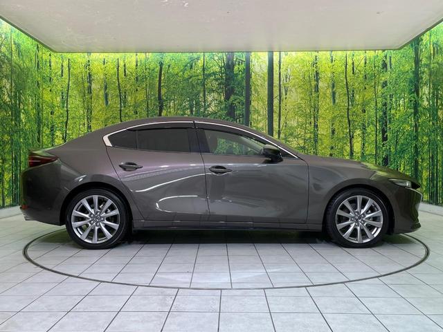 MAZDA3セダン XDプロアクティブ ツーリングセレクション 純正ナビ 全周囲カメラ BOSEサウンド 衝突軽減 レーダークルーズ パワーシート シートヒーター コーナーセンサー スマートキー LEDヘッド ETC オートハイビーム 純正18インチAW(21枚目)