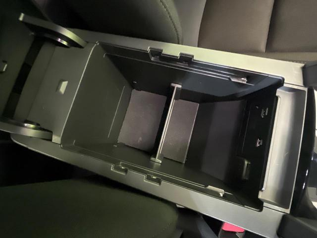MAZDA3セダン XDプロアクティブ ツーリングセレクション 純正ナビ 全周囲カメラ BOSEサウンド 衝突軽減 レーダークルーズ パワーシート シートヒーター コーナーセンサー スマートキー LEDヘッド ETC オートハイビーム 純正18インチAW(68枚目)