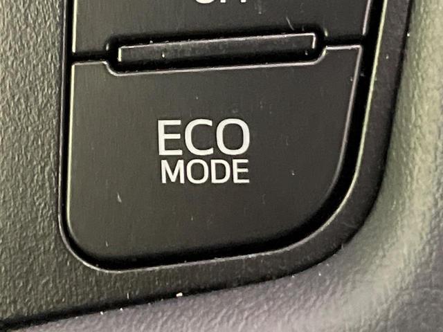 ヴェルファイア ２．５Ｚ　Ｇエディション　モデリスタエアロ　純正１０型ナビ　後席モニター　バックカメラ　両側電動ドア　衝突軽減装置　レーダークルーズ　ＢＳＭ　シートベンチレーション　純正１８インチＡＷ　コーナーセンサー　３眼ＬＥＤヘッド（30枚目）