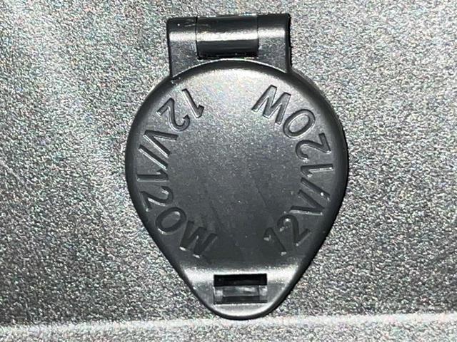 ヴェルファイア ２．５Ｚ　Ｇエディション　モデリスタエアロ　純正１０型ナビ　後席モニター　バックカメラ　両側電動ドア　衝突軽減装置　レーダークルーズ　ＢＳＭ　シートベンチレーション　純正１８インチＡＷ　コーナーセンサー　３眼ＬＥＤヘッド（37枚目）