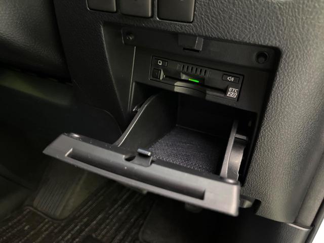 ヴェルファイア ２．５Ｚ　Ｇエディション　モデリスタエアロ　純正１０型ナビ　後席モニター　バックカメラ　両側電動ドア　衝突軽減装置　レーダークルーズ　ＢＳＭ　シートベンチレーション　純正１８インチＡＷ　コーナーセンサー　３眼ＬＥＤヘッド（63枚目）