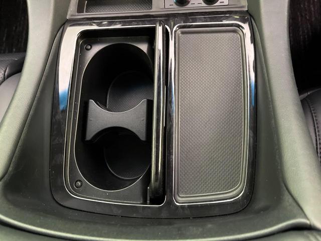 ヴェルファイア ２．５Ｚ　Ｇエディション　モデリスタエアロ　純正１０型ナビ　後席モニター　バックカメラ　両側電動ドア　衝突軽減装置　レーダークルーズ　ＢＳＭ　シートベンチレーション　純正１８インチＡＷ　コーナーセンサー　３眼ＬＥＤヘッド（66枚目）