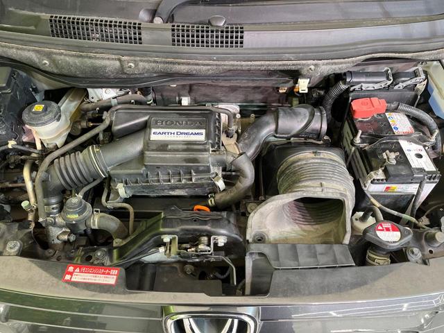 Ｎ－ＷＧＮカスタム Ｇ・ターボパッケージ　ナビ　バックカメラ　衝突軽減装置　ハーフレザーシート　スマートキー　ＨＩＤヘッド　ＥＴＣ　クルコン　オートライト　オートエアコン　純正１５インチＡＷ　Ｂｌｕｅｔｏｏｔｈ再生　ＣＤ／ＤＶＤ再生　フルセグ（18枚目）