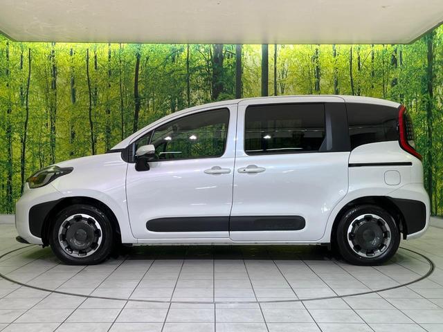 シエンタ ハイブリッドZ 両側電動ドア 純正10.5型ナビ 全周囲カメラ 衝突軽減装置 レーダークルーズ コーナーセンサー スマートキー LEDヘッド ETC オートハイビーム オートエアコン Bluetooth フルセグ(25枚目)