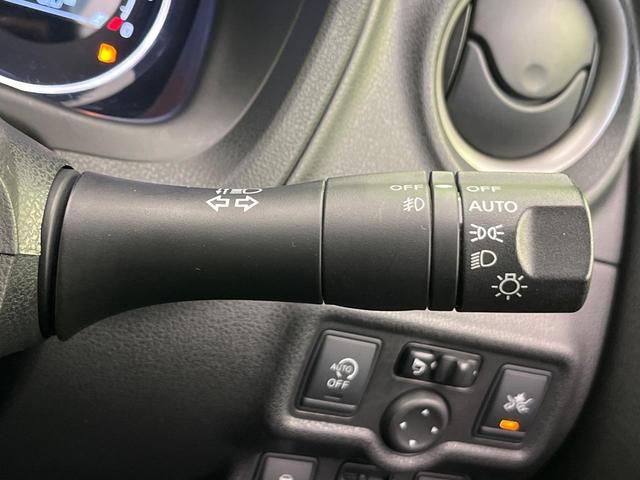 ノート メダリスト エマージェンシーブレーキパッケージ 純正ナビ 全周囲カメラ 衝突軽減 ハーフレザーシート コーナーセンサー スマートキー ETC オートライト オートエアコン Bluetooth CD/DVD再生 フルセグ レーンアシスト ドアバイザー(52枚目)