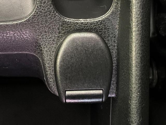 ノート メダリスト エマージェンシーブレーキパッケージ 純正ナビ 全周囲カメラ 衝突軽減 ハーフレザーシート コーナーセンサー スマートキー ETC オートライト オートエアコン Bluetooth CD/DVD再生 フルセグ レーンアシスト ドアバイザー(59枚目)