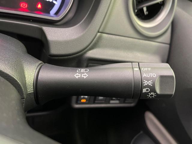ノート Ｘ　衝突軽減　コーナーセンサー　オートハイビーム　車線逸脱警報　誤発進抑制　スマートキー　ＥＴＣ　純正オーディオ　シートリフター　横滑り防止　ドアバイザー　アイドリングストップ　プライバシーガラス（47枚目）