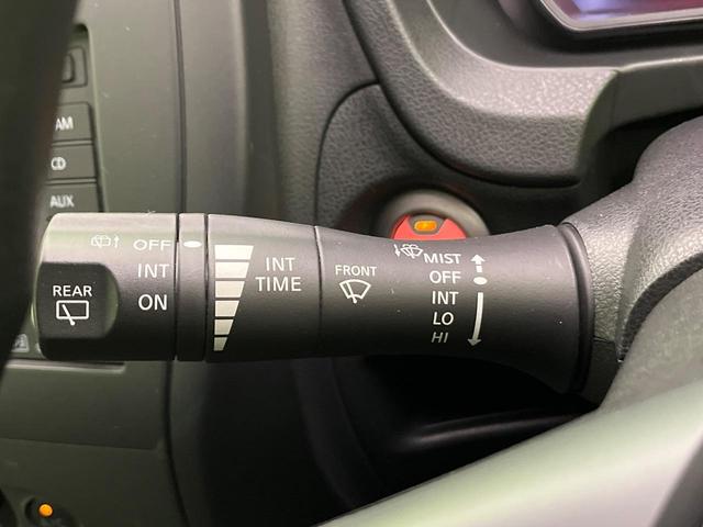 ノート Ｘ　衝突軽減　コーナーセンサー　オートハイビーム　車線逸脱警報　誤発進抑制　スマートキー　ＥＴＣ　純正オーディオ　シートリフター　横滑り防止　ドアバイザー　アイドリングストップ　プライバシーガラス（48枚目）