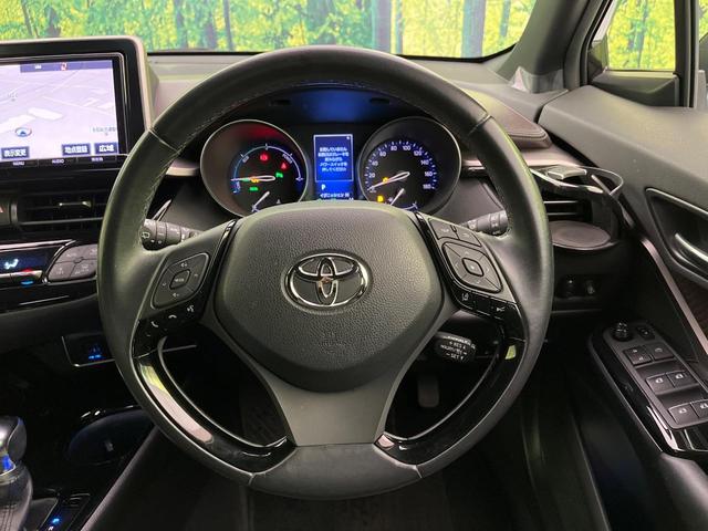 ステアリングも使用感が少なく、きれいな状態となっております♪