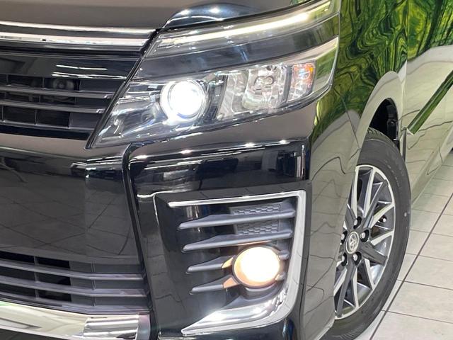 ヴォクシー ZS 両側電動ドア BIGX10型ナビ 後席モニター バックカメラ 衝突軽減装置 スマートキー LEDヘッド ETC オートライト 車線逸脱警報 デュアルエアコン 純正16インチAW Bluetooth再生(13枚目)