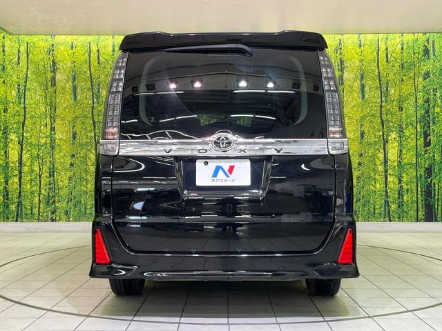 ヴォクシー ZS 両側電動ドア BIGX10型ナビ 後席モニター バックカメラ 衝突軽減装置 スマートキー LEDヘッド ETC オートライト 車線逸脱警報 デュアルエアコン 純正16インチAW Bluetooth再生(16枚目)