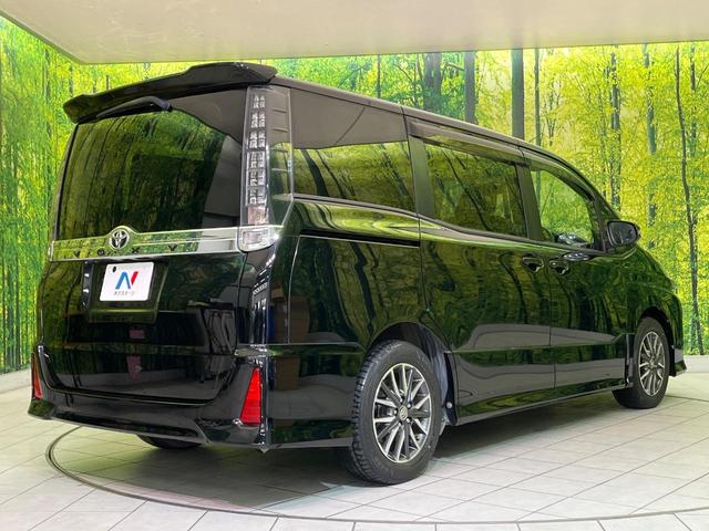 ヴォクシー ZS 両側電動ドア BIGX10型ナビ 後席モニター バックカメラ 衝突軽減装置 スマートキー LEDヘッド ETC オートライト 車線逸脱警報 デュアルエアコン 純正16インチAW Bluetooth再生(18枚目)