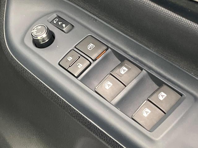 ヴォクシー ZS 両側電動ドア BIGX10型ナビ 後席モニター バックカメラ 衝突軽減装置 スマートキー LEDヘッド ETC オートライト 車線逸脱警報 デュアルエアコン 純正16インチAW Bluetooth再生(33枚目)