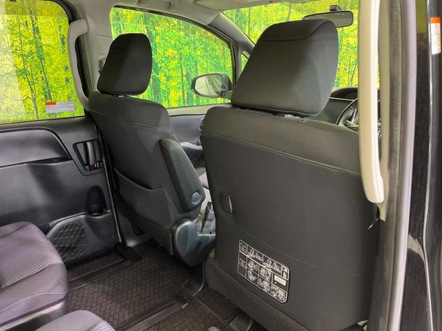 ヴォクシー ZS 両側電動ドア BIGX10型ナビ 後席モニター バックカメラ 衝突軽減装置 スマートキー LEDヘッド ETC オートライト 車線逸脱警報 デュアルエアコン 純正16インチAW Bluetooth再生(34枚目)