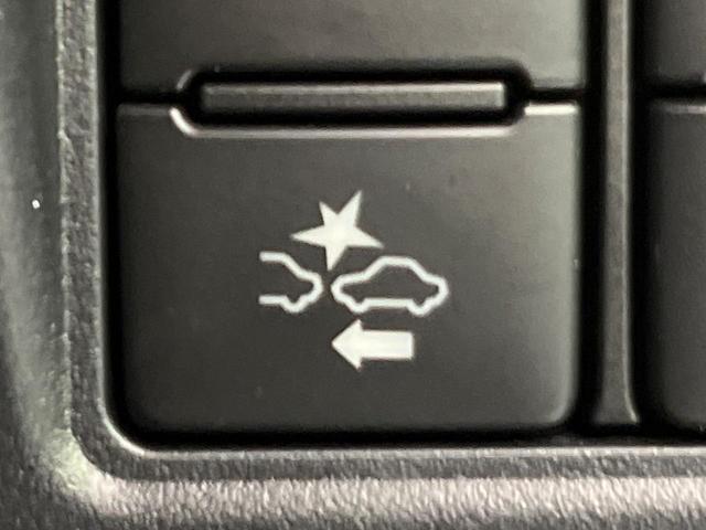 ヴォクシー ZS 煌II 後席モニター 純正9型ナビ 両側電動ドア 衝突軽減 バックカメラ クルコン コーナーセンサー LEDヘッド ETC リアオートエアコン オートハイビーム 車線逸脱警報 オートライト 純正16インチAW(7枚目)