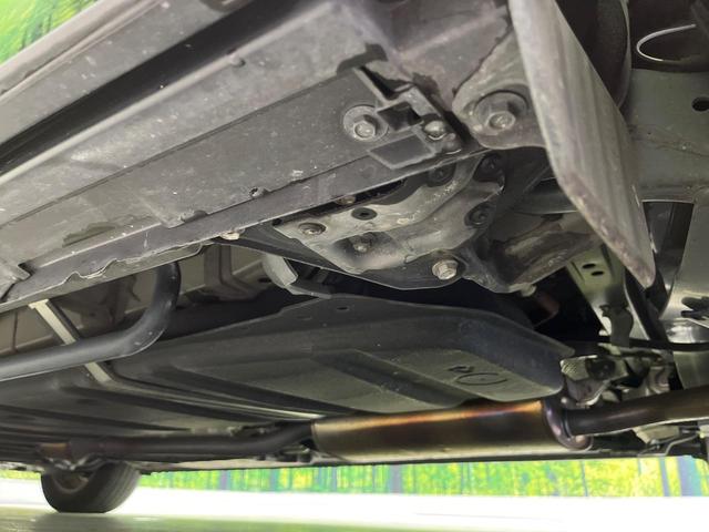 ヴォクシー ZS 煌II 後席モニター 純正9型ナビ 両側電動ドア 衝突軽減 バックカメラ クルコン コーナーセンサー LEDヘッド ETC リアオートエアコン オートハイビーム 車線逸脱警報 オートライト 純正16インチAW(24枚目)