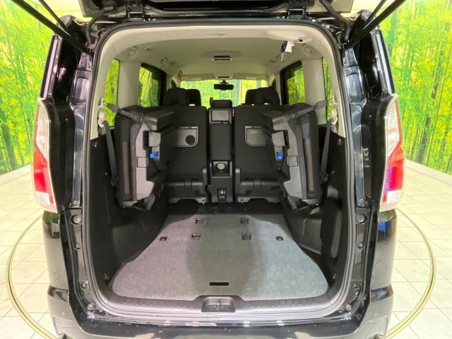 セレナ ハイウェイスター Vセレクション 純正9型ナビ 全周囲カメラ プロパイロット 両側電動ドア 衝突軽減装置 デジタルインナーミラー コーナーセンサー スマートキー LEDヘッド ETC オートライト 誤発進抑制機能 純正16インチAW(43枚目)