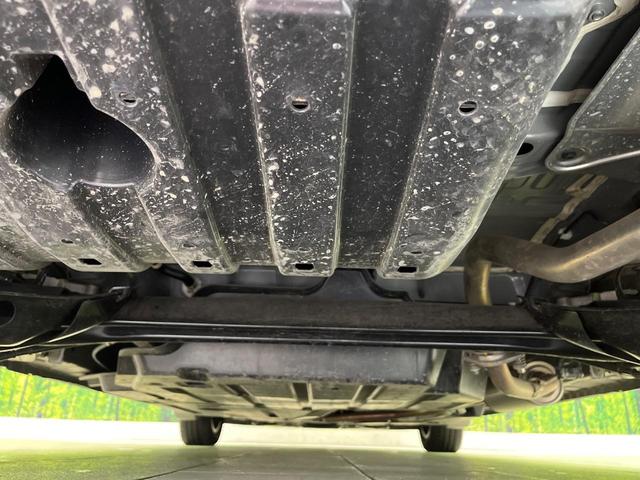 フリードハイブリッド ハイブリッド・Gホンダセンシング 両側電動ドア 純正9型ナビ バックカメラ アダプティブクルーズ スマートキー ハーフレザーシート ETC 車線逸脱警報 オートライト オートエアコン 純正15インチAW 革巻きステアリング(20枚目)