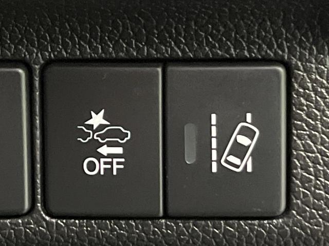 フリードハイブリッド ハイブリッド・Gホンダセンシング 両側電動ドア 純正9型ナビ バックカメラ アダプティブクルーズ スマートキー ハーフレザーシート ETC 車線逸脱警報 オートライト オートエアコン 純正15インチAW 革巻きステアリング(23枚目)