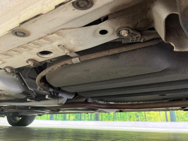 シエンタ ハイブリッドG 両側電動ドア 純正ナビ 後席モニター バックカメラ 衝突軽減装置 スマートキー LEDヘッド シートヒーター ETC オートハイビーム オートエアコン 純正16インチAW 車線逸脱警報 革巻きハンドル(40枚目)