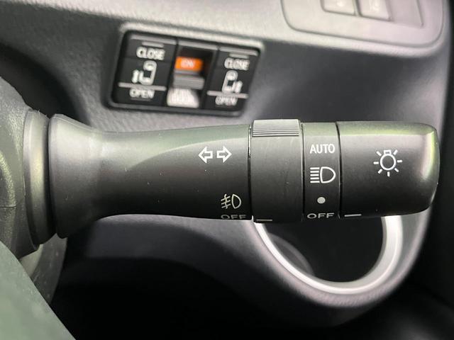 シエンタ ハイブリッドG 両側電動ドア 純正ナビ 後席モニター バックカメラ 衝突軽減装置 スマートキー LEDヘッド シートヒーター ETC オートハイビーム オートエアコン 純正16インチAW 車線逸脱警報 革巻きハンドル(60枚目)