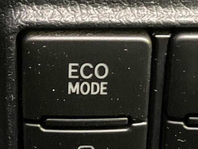 シエンタ ハイブリッドG 両側電動ドア 純正ナビ 後席モニター バックカメラ 衝突軽減装置 スマートキー LEDヘッド シートヒーター ETC オートハイビーム オートエアコン 純正16インチAW 車線逸脱警報 革巻きハンドル(63枚目)