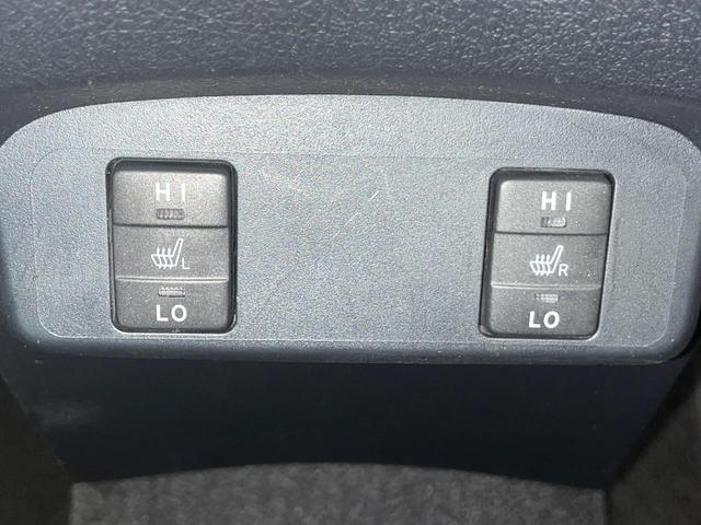 シエンタ ハイブリッドG 両側電動ドア 純正ナビ 後席モニター バックカメラ 衝突軽減装置 スマートキー LEDヘッド シートヒーター ETC オートハイビーム オートエアコン 純正16インチAW 車線逸脱警報 革巻きハンドル(67枚目)