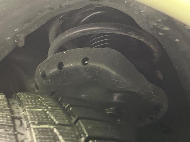 インプレッサスポーツ ２．０ｉアイサイト　ナビ　バックカメラ　レーダークルーズ　スマートキー　ＨＩＤヘッド　ＥＴＣ　誤発進抑制機能　車線逸脱警報　先行車発進告知機能　オートライト　デュアルオートエアコン　純正１６インチＡＷ　パドルシフト（20枚目）