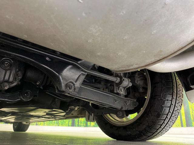 インプレッサスポーツ ２．０ｉアイサイト　ナビ　バックカメラ　レーダークルーズ　スマートキー　ＨＩＤヘッド　ＥＴＣ　誤発進抑制機能　車線逸脱警報　先行車発進告知機能　オートライト　デュアルオートエアコン　純正１６インチＡＷ　パドルシフト（30枚目）