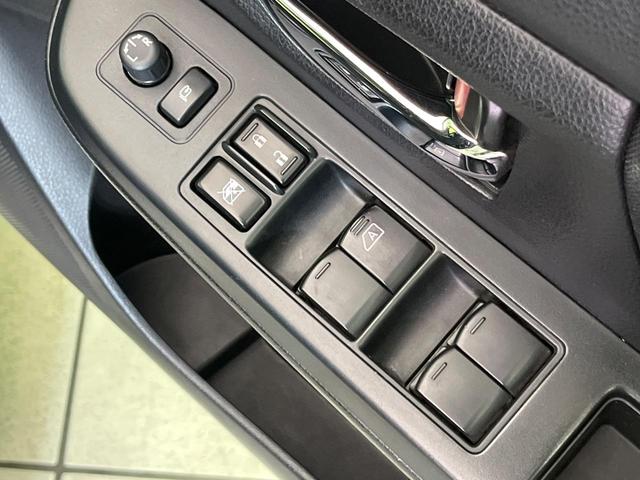 インプレッサスポーツ ２．０ｉアイサイト　ナビ　バックカメラ　レーダークルーズ　スマートキー　ＨＩＤヘッド　ＥＴＣ　誤発進抑制機能　車線逸脱警報　先行車発進告知機能　オートライト　デュアルオートエアコン　純正１６インチＡＷ　パドルシフト（32枚目）