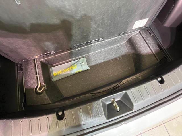 インプレッサスポーツ ２．０ｉアイサイト　ナビ　バックカメラ　レーダークルーズ　スマートキー　ＨＩＤヘッド　ＥＴＣ　誤発進抑制機能　車線逸脱警報　先行車発進告知機能　オートライト　デュアルオートエアコン　純正１６インチＡＷ　パドルシフト（56枚目）