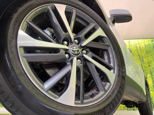 カローラクロス ハイブリッド Z ガラスルーフ 純正10.5型ナビ 全周囲カメラ 衝突軽減 レーダークルーズ BSM 電動リアゲート 半革シート パワーシート シートヒーター コーナーセンサー スマートキー パーキングアシスト(13枚目)