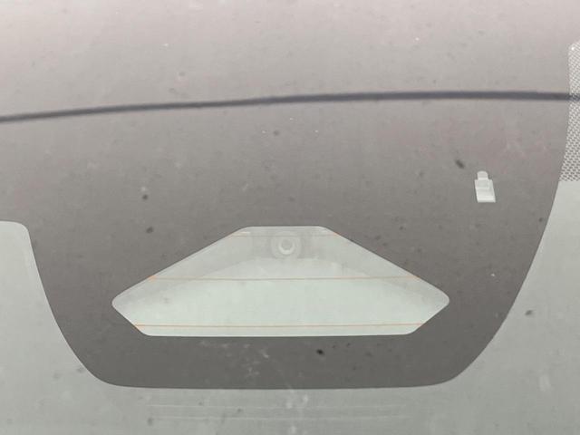 カローラクロス ハイブリッド Z ガラスルーフ 純正10.5型ナビ 全周囲カメラ 衝突軽減 レーダークルーズ BSM 電動リアゲート 半革シート パワーシート シートヒーター コーナーセンサー スマートキー パーキングアシスト(21枚目)