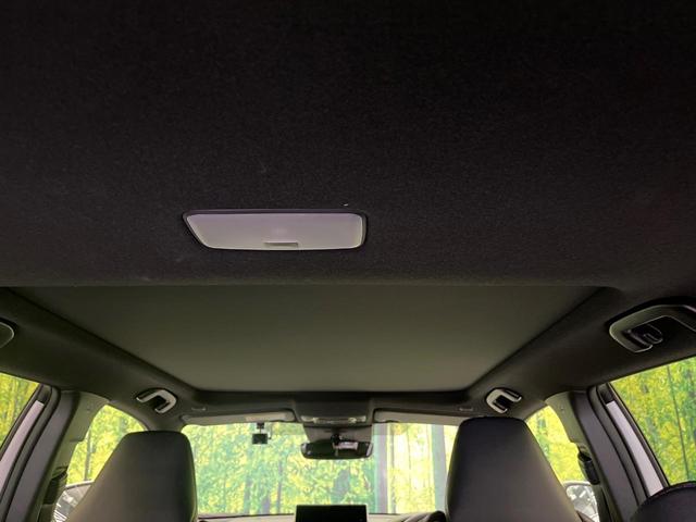 カローラクロス ハイブリッド Z ガラスルーフ 純正10.5型ナビ 全周囲カメラ 衝突軽減 レーダークルーズ BSM 電動リアゲート 半革シート パワーシート シートヒーター コーナーセンサー スマートキー パーキングアシスト(47枚目)