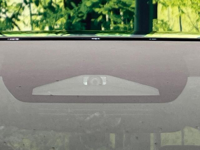 ヤリスクロス G 純正ディスプレイオーディオ バックカメラ 衝突軽減装置 レーダークルーズ 2トーンルーフ コーナーセンサー スマートキー ETC オートハイビーム 車線逸脱警報 オートエアコン 純正16インチAW(30枚目)