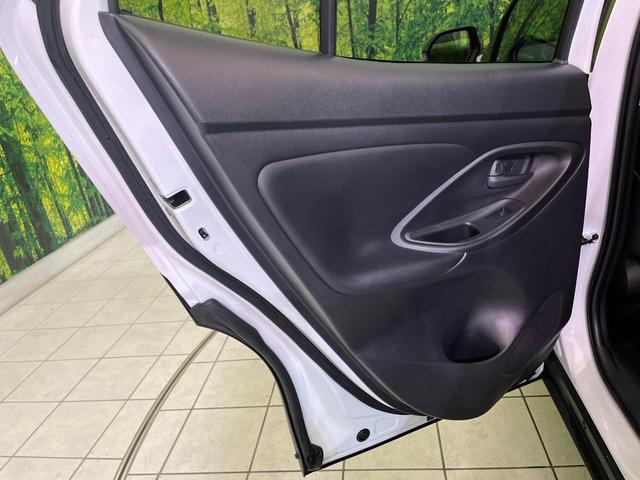 ヤリスクロス G 純正ディスプレイオーディオ バックカメラ 衝突軽減装置 レーダークルーズ 2トーンルーフ コーナーセンサー スマートキー ETC オートハイビーム 車線逸脱警報 オートエアコン 純正16インチAW(42枚目)